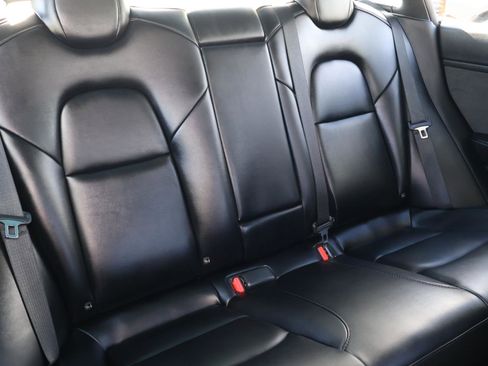 Used 2023 Tesla Model 3 Standard Range image 19