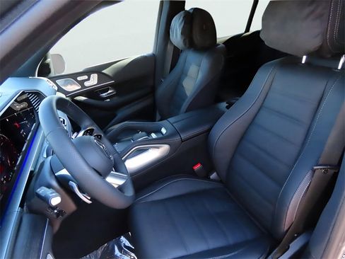Used 2025 Mercedes-Benz GLS 450 GLS 450 image 68
