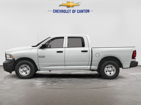 Used 2020 RAM 1500 Tradesman w/ Chrome Appearance Group AWD/4WD image 3