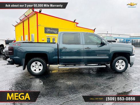 Used 2018 Chevrolet Silverado 1500 LT w/ All Star Edition image 16