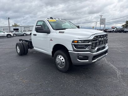 New 2026 RAM 3500 Tradesman w/ Chrome Appearance Group