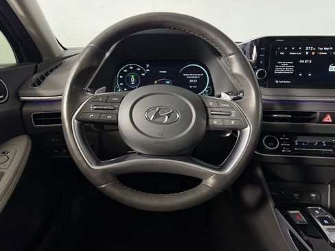 Used 2023 Hyundai Sonata Limited FWD image 13