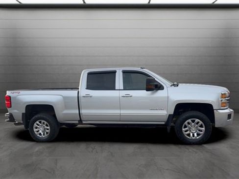 Used 2016 Chevrolet Silverado 3500 LT w/ All-Star Edition image 13