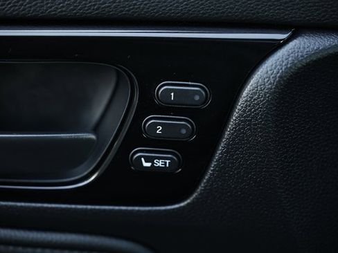 Certified 2025 Honda Odyssey Touring image 15