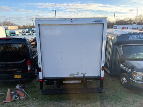 New 2026 Ford E-350 and Econoline 350 Super Duty w/ Power Equipment Group image 5