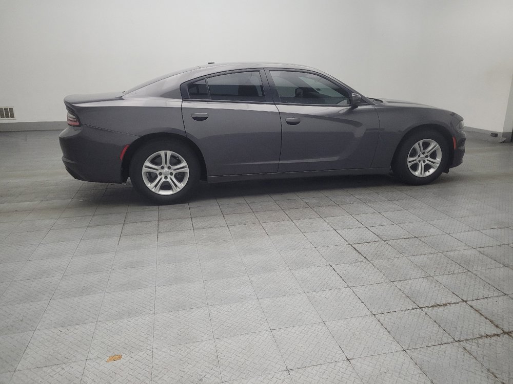 Used 2019 Dodge Charger SXT RWD image 10
