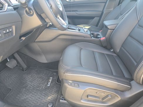 New 2025 MAZDA CX-5 AWD 2.5 S w/ Preferred Package image 8