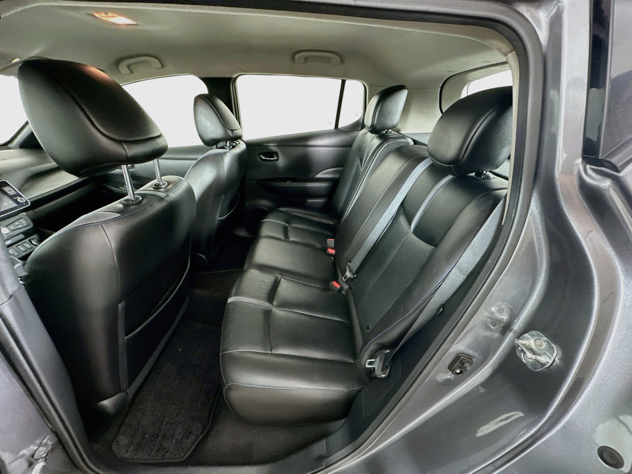 Used 2019 Nissan Leaf SL Plus w/ Protection Package FWD image 27