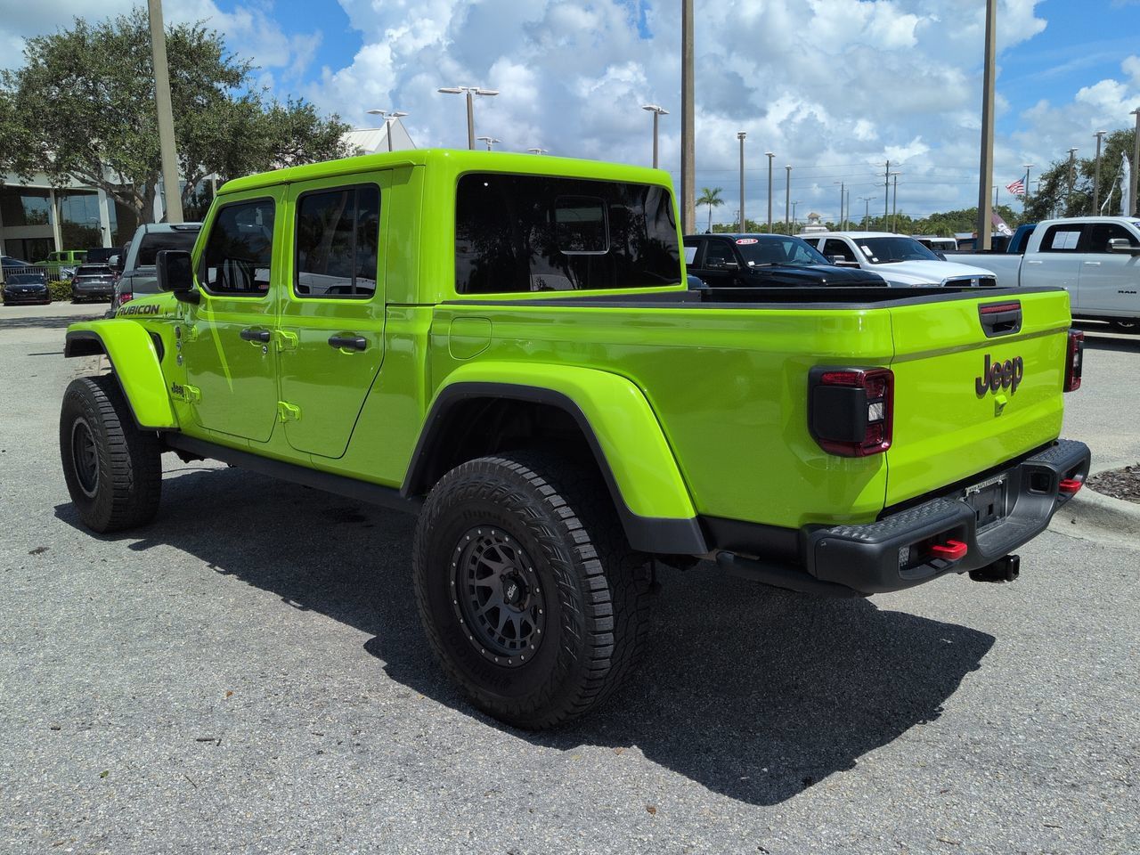 Used 2021 Jeep Gladiator Rubicon AWD/4WD image 7