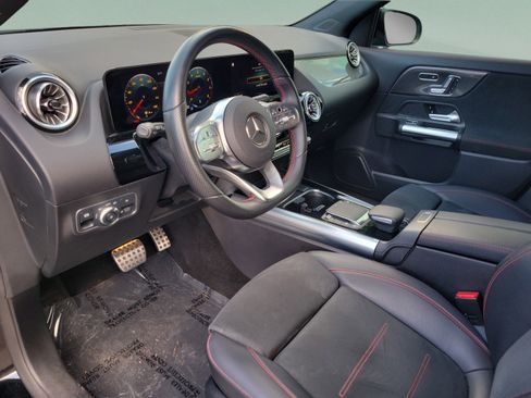 Certified 2022 Mercedes-Benz GLA 250 4MATIC image 19