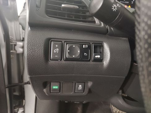 Used 2019 Nissan Sentra S image 16