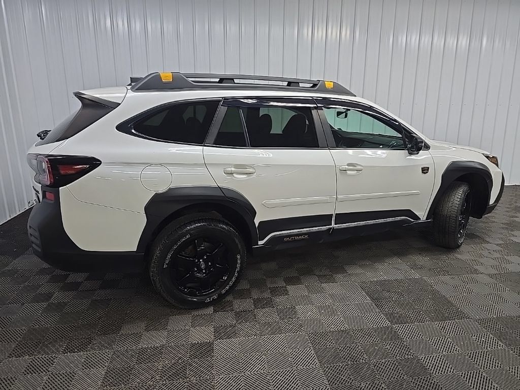 Used 2022 Subaru Outback Wilderness AWD/4WD image 3