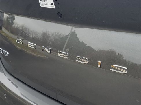 New 2026 Genesis G70 2.5T Prestige image 7