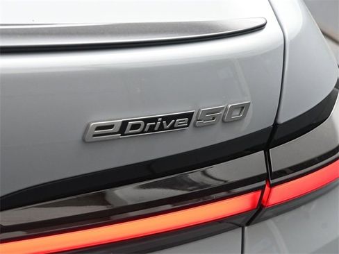 New 2026 BMW i7 eDrive50 w/ M Sport Package image 24