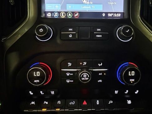 Used 2019 Chevrolet Silverado 1500 LTZ w/ LTZ Texas Edition AWD/4WD image 19
