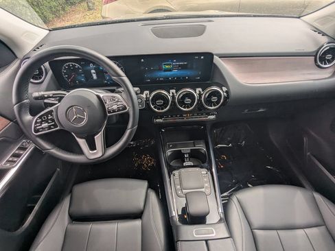 Certified 2022 Mercedes-Benz GLA 250 4MATIC w/ Premium Package Lite image 2