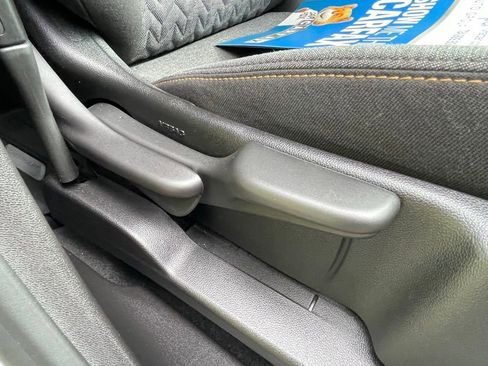Certified 2023 Chevrolet Equinox LT AWD/4WD image 12
