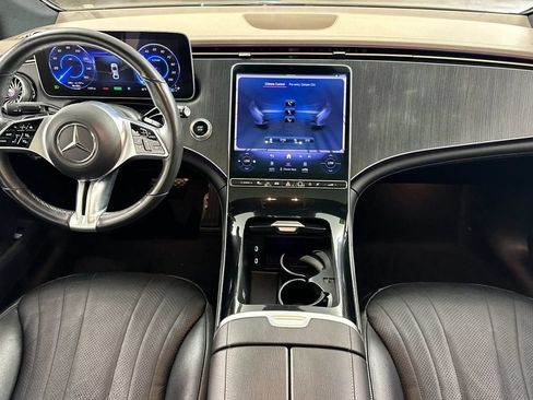 Certified 2023 Mercedes-Benz EQE 500 4MATIC Sedan image 17