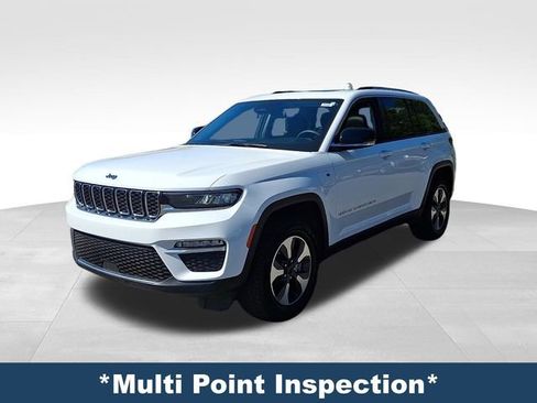 Used 2024 Jeep Grand Cherokee Limited 4xe AWD/4WD image 4