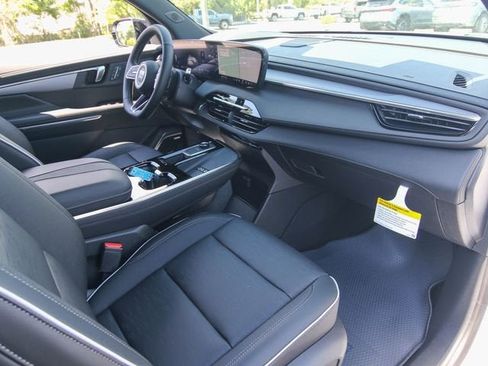 New 2026 Buick Enclave Sport Touring w/ Power Package FWD image 23