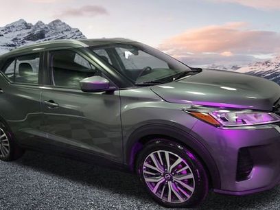 Used 2024 Nissan Kicks SV
