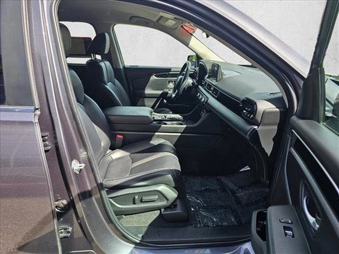Used 2024 Honda Pilot EX-L image 10