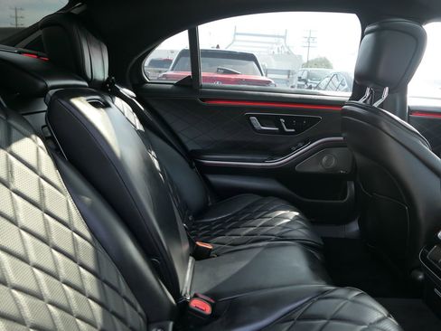 Used 2022 Mercedes-Benz S 580 4MATIC Sedan image 24