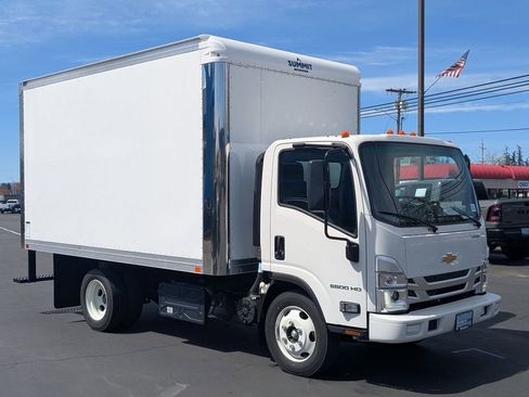 New 2024 Chevrolet Low Cab Forward 5500HD image 8