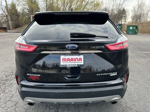 Used 2019 Ford Edge Titanium AWD/4WD image 15