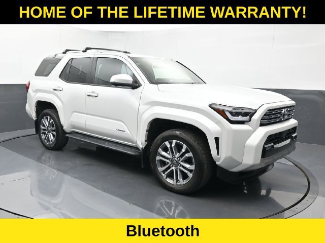 Used 2025 Toyota 4Runner Limited AWD/4WD image 8