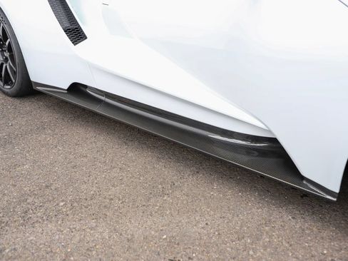 Used 2017 Ford GT RWD image 41