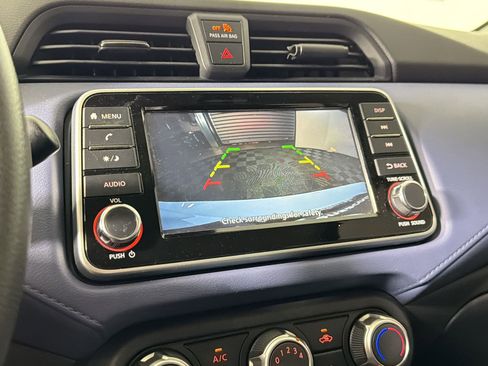 Used 2024 Nissan Versa SV w/ Trunk Package image 23