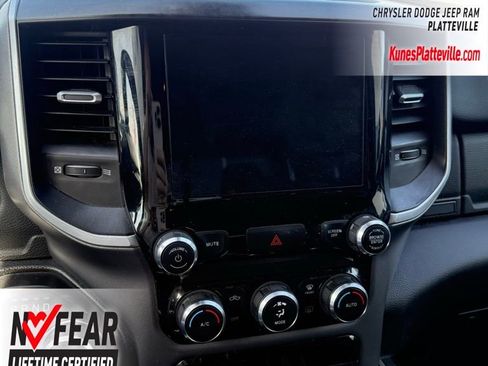 Used 2022 RAM 1500 Big Horn AWD/4WD image 17