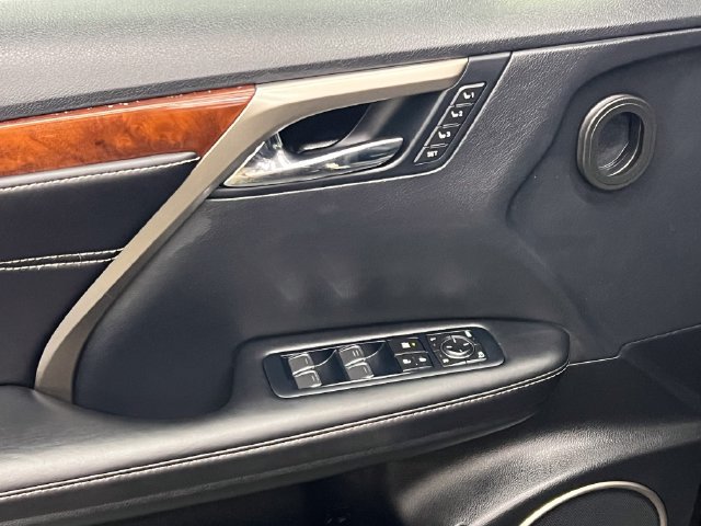 Used 2019 Lexus RX 350L FWD image 10