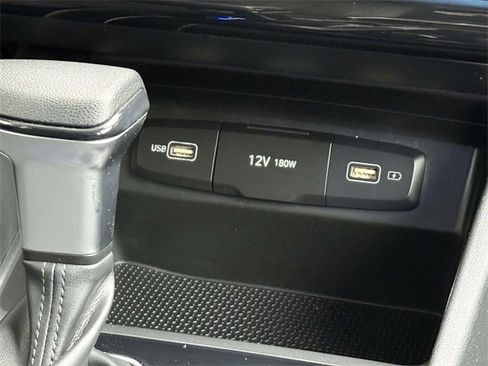 Used 2024 Hyundai Tucson SE image 16