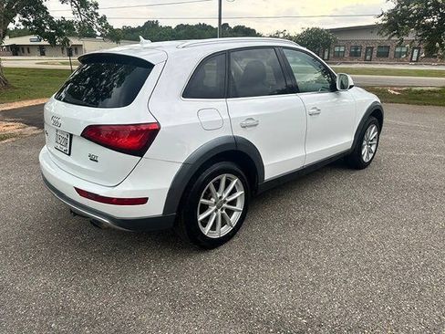 Used 2017 Audi Q5 2.0T Premium Plus w/ Technology Package AWD/4WD image 5