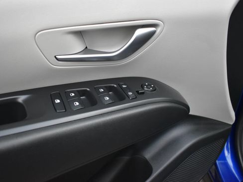 Used 2023 Hyundai Tucson SEL w/ Cargo Package image 17