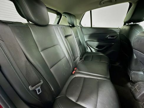 Used 2016 Chevrolet Trax LTZ w/ LPO, Cargo Package FWD image 28