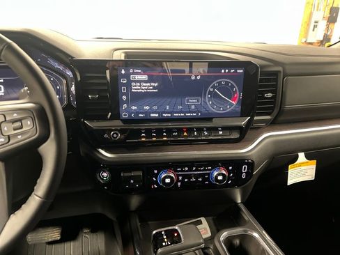 New 2026 GMC Sierra 1500 SLT w/ SLT Premium Plus Package image 21