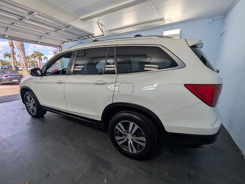 Used 2016 Honda Pilot EX image 10