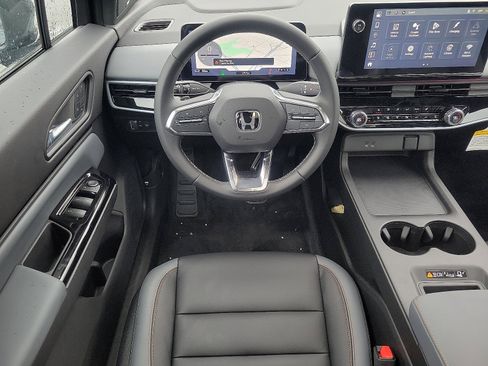 New 2025 Honda Prologue Touring image 8