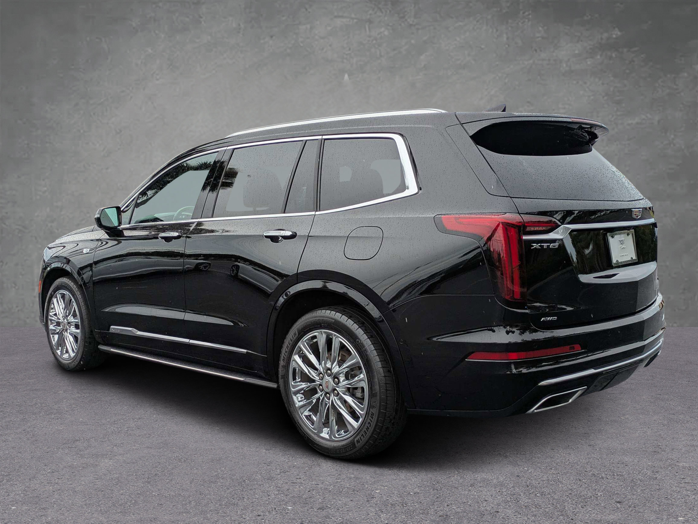 Used 2021 Cadillac XT6 Premium Luxury w/ LPO, Radiant Package AWD/4WD image 2