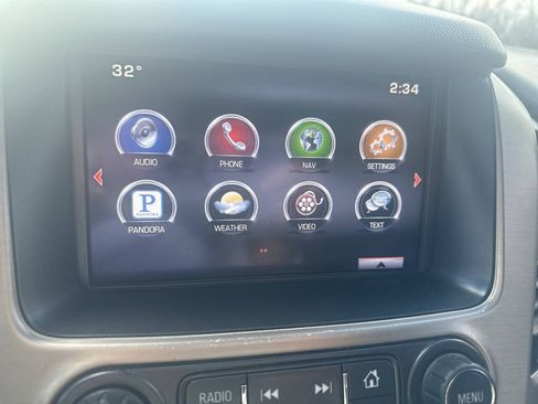 Used 2015 GMC Yukon Denali w/ Open Road Package AWD/4WD image 44