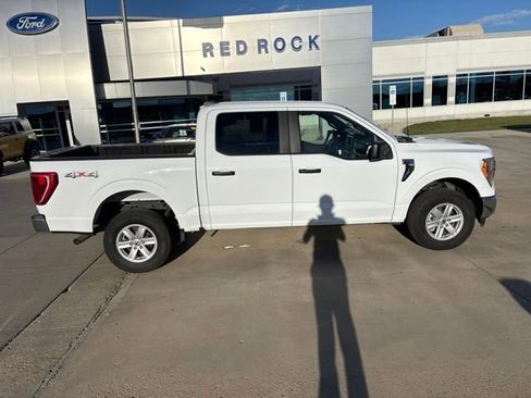 Used 2022 Ford F150 XLT AWD/4WD image 3