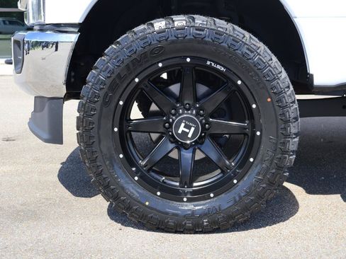 Used 2022 Ford F250 Lariat AWD/4WD image 16