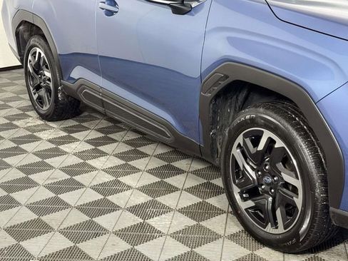 Certified 2025 Subaru Forester Limited image 12