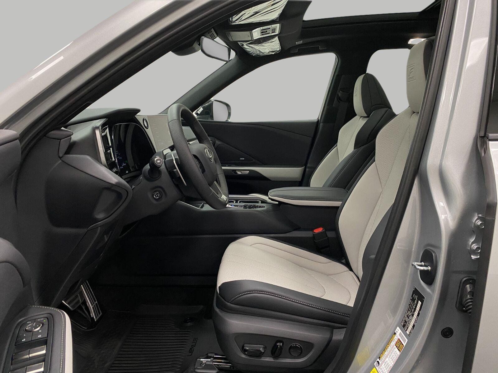 New 2026 Lexus TX 350 AWD w/ Technology Package image 31