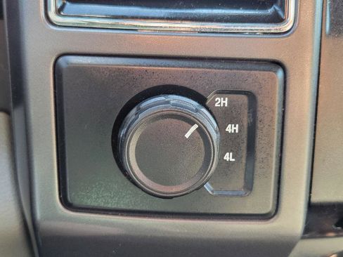 Used 2018 Ford F150 XLT AWD/4WD image 19