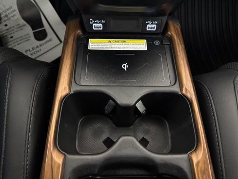 Used 2022 Honda CR-V Touring image 17
