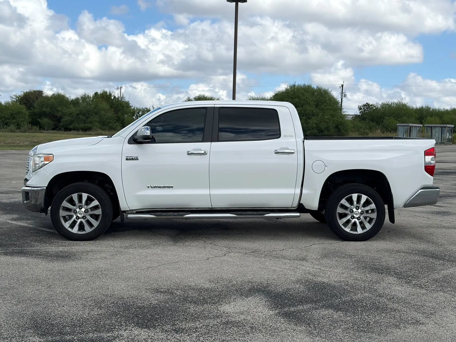 Used 2016 Toyota Tundra Limited RWD image 7